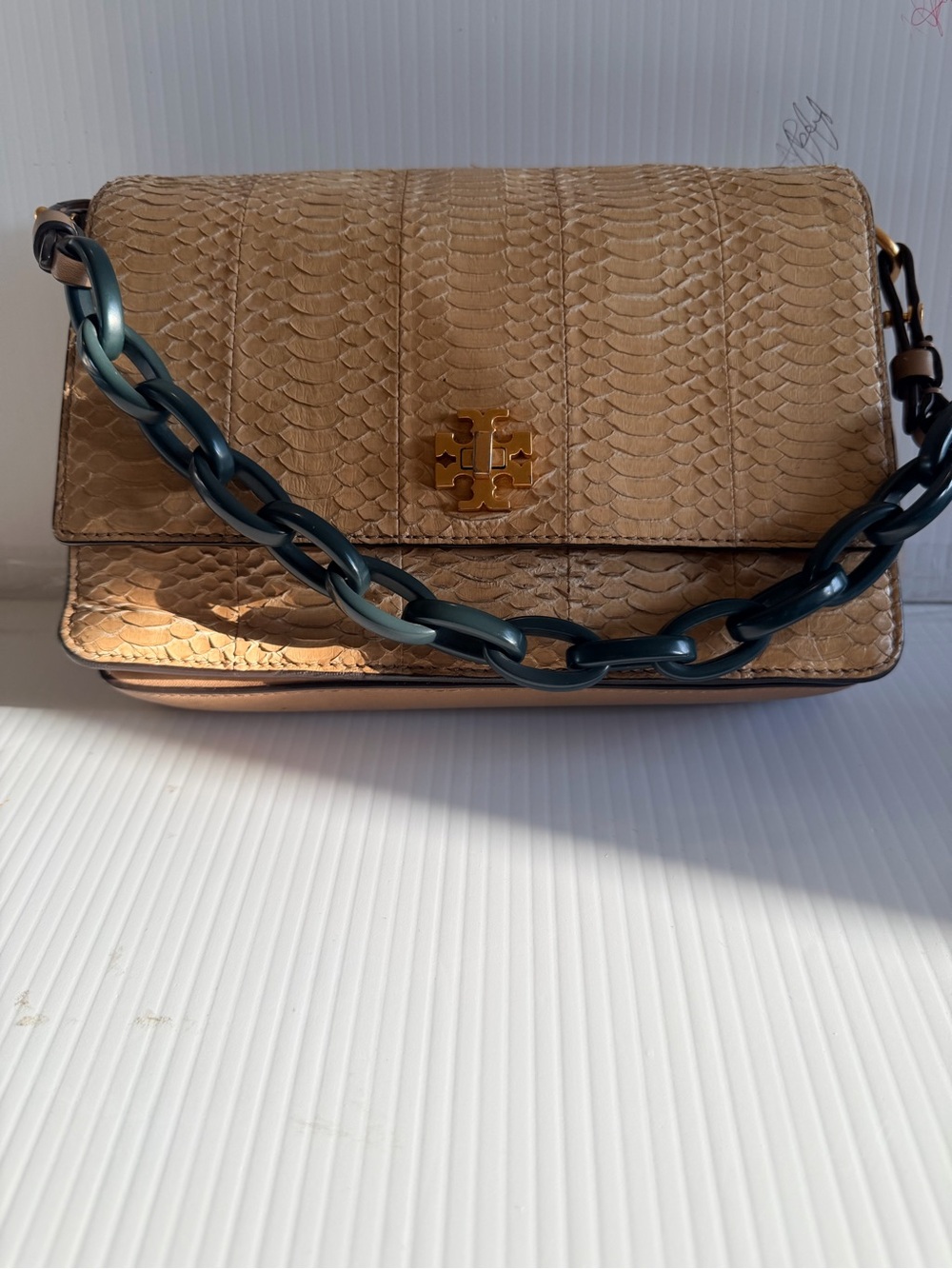 Tory Burch Tan Python-Embossed Shoulder Bag with Dark green Chain Strap - Picture 2 of 16